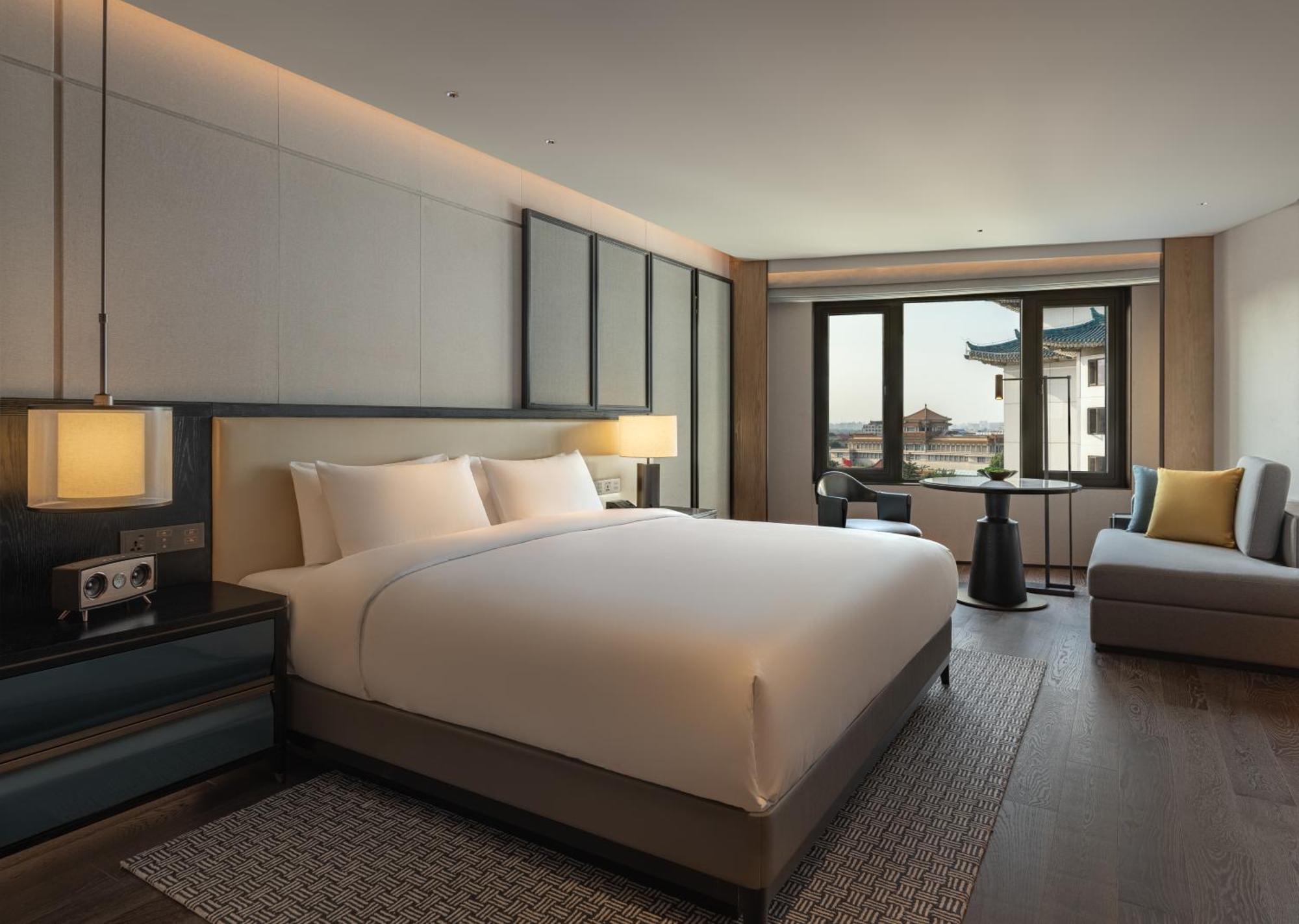 Premium King Room,1550518459:JPEG